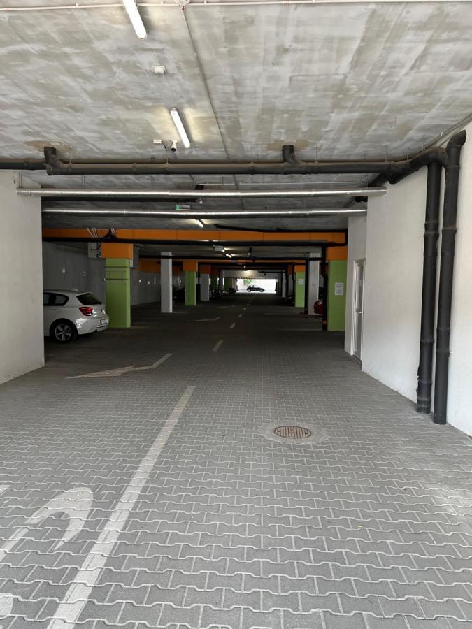 Parizsi Udvar Premium Apartman Leilighet Debrecen Eksteriør bilde